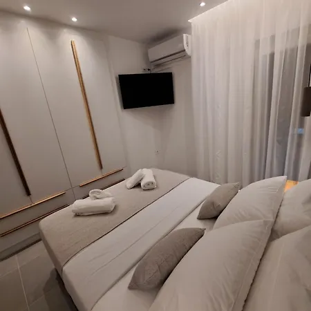 Pleasant Apartment *